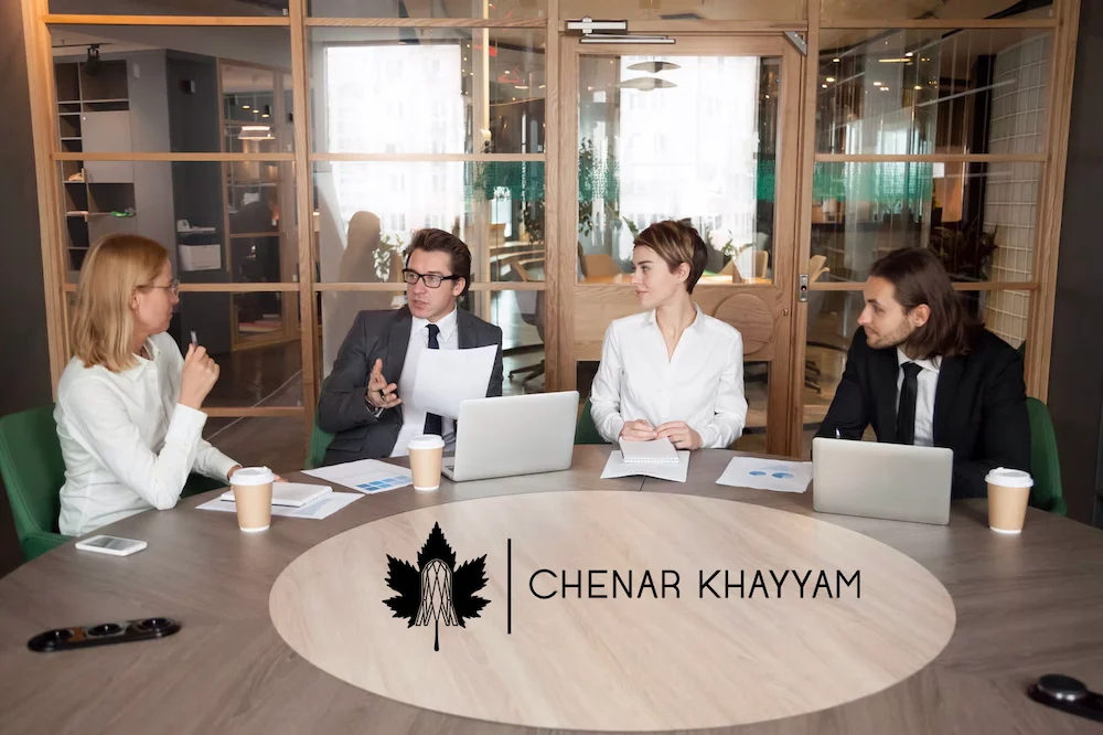 مسیر ، چالش ها و هزینه طراحی اپلیکیشن شبیه اسنپ | درمسیر تجربه ای حرفه ای در شرکت برنامه نویسی چنار خیام 1404